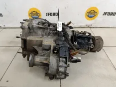 Раздатка Mitsubishi Pajero 3 2002 MR567232 V77W 3.8 6G75