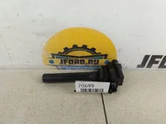 Катушка зажигания Suzuki Grand Vitara 2002 3341077E21 TL52 2.0 J20A