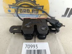 Замок капота Volvo V70 2009 31298609 BW69, левый