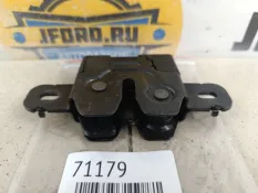 Замок капота Volvo V70 2008 31356007