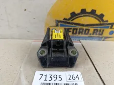 Датчик удара Toyota Land Cruiser Prado 2021 8917330160 J150, передний