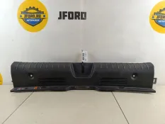 Накладка на заднюю панель Kia Stinger 2019 85770J5000 CK