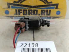 Электромагнитный клапан Mitsubishi Chariot Grandis 1998 MR560900 N84W 2.4 4G64