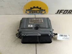 Блок управления двигателем Volvo S40 2007 30650454 MS68 2.5 B5254T3