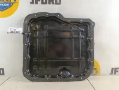 Поддон двигателя Kia Sorento 2012 215202F000 XM 2.2 D D4HB