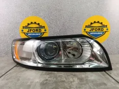 Фара Volvo V50 2011 31299590 MW84, правая