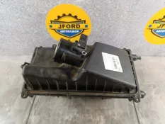 Корпус воздушного фильтра Land Rover Range Rover 4 2015 LR036425 L405 4.4 D 448DT, правый
