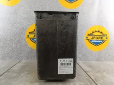 Холодильник в подлокотник Land Rover Range Rover 4 2015 LR074679 L405