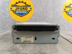 CD чейнджер Land Rover Range Rover 4 2015 LR071118 L405