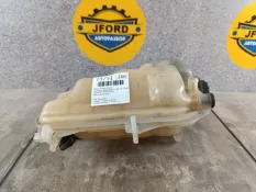 Бачок расширительный Land Rover Range Rover 4 2015 LR034654 L405 4.4 D 448DT