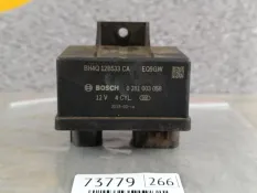 Реле свечей накала Land Rover Range Rover 4 2015 LR022838 L405 4.4 D 448DT