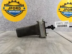 Ограничитель двери Land Rover Range Rover 4 2015 LR045541 L405, задний