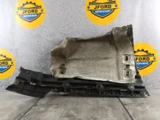 Кронштейн бампера Land Rover Range Rover 4 2015 LR037924 L405, задний правый