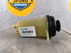 Бачок гидроусилителя Ford C-max 2010 1420238 C214 1.6 SHDA