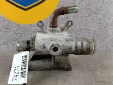 Переходник выпуска антифриза Ford Focus 2 2006 1360282 CB4 2.0 AODA