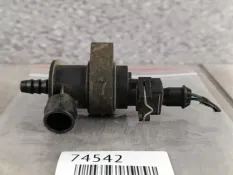 Клапан вентиляции топливного бака Volvo XC90 2008 8653908 C_79 4.4 B8444S