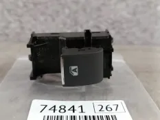 Кнопка стеклоподъемника Toyota Vellfire 2018 8481048030 H30
