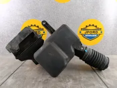 Резонатор воздушного фильтра Toyota Vellfire 2018 1770936010 H30 2.5 2AR-FXE