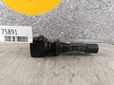 Катушка зажигания Mazda 3 2013 L3G218100B BL 2.0 LF
