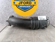 Патрубок воздушного фильтра Volvo S80 2011 8692401 AS60 2.5 B5254T10