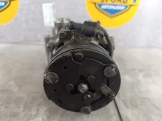 Компрессор кондиционера Ford Fusion 2004 1779107 1.6 FYJB