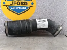 Патрубок воздушного фильтра Volvo V40 2015 8692401 MV 2.0 B5204T9