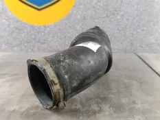 Патрубок воздушного фильтра Volvo V40 2015 8692401 MV 2.0 B5204T9