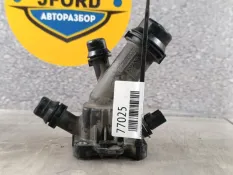 Корпус термостата Volvo XC60 2012 31293556 DZ70 2.4 D D5244T10