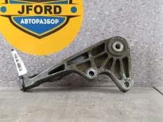 Кронштейн АКПП Volvo V40 2015 31330961 MV 2.0 B5204T9, задний