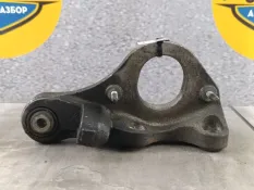 Кронштейн подвесного подшипника Volvo V40 2018 31401993 2.0 D D4204T14