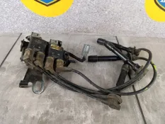 Катушка зажигания Kia Carens 2004 2730123510 FJ 2.0 G4GC