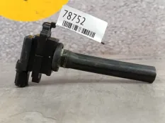 Катушка зажигания Suzuki Grand Vitara 2004 3341077E21 TL52 2.0 J20A