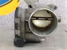 Дроссельная заслонка Volvo XC90 2004 30650013 C_91 2.9 B6294T