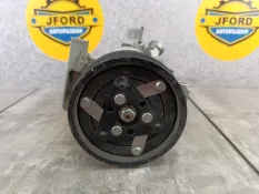 Компрессор кондиционера Volvo V40 2014 36011357 MV 2.0 B5204T8