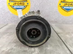 Компрессор кондиционера Toyota RAV4 2012 8831042270 ACA33 2.4 2AZ-FE