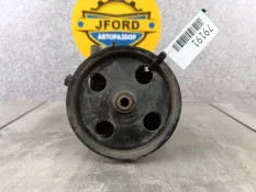 Насос гидроусилителя Ford Focus 2 2007 1362652 CB4 1.6 HXDA
