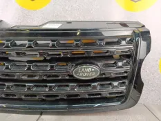 Решетка радиатора Land Rover Range Rover 4 2013 LR055880 L405