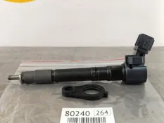 Форсунка топливная Toyota Land Cruiser Prado 2021 2367011050 J150 2.8 D 1GD-FTV