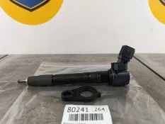 Форсунка топливная Toyota Land Cruiser Prado 2021 2367011050 J150 2.8 D 1GD-FTV