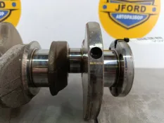 Коленвал Ford Focus 3 2011 2259739 CB8 2.0 D TXDB