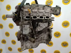 Двигатель Toyota Auris 2010 1ZRFAE E150 1.6 1ZR-FAE