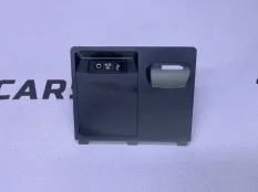 Накладка салона с разъемом AUX-In/USB BMW X5 E70