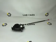 Доводчик двери задний Land Rover Range Rover L405