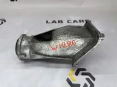 Опорный кронштейн BMW x5 E70 РЕСТАЙЛИНГ N57