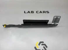 Кронштейн салона задний правый Land Rover Range