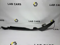 Накладка крышки багажника правая Land Rover Range