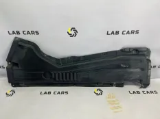 Облицовка днища кузова левая BMW x5 E70 M57TU2