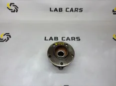 Ступица с подшипником задняя BMW X6 E71 M57TU2