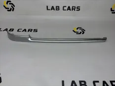 Накладка салона передняя правая Land Rover Range