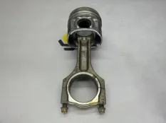 Поршень с шатуном BMW X6 E71 N57 N57D30B 40D 2011